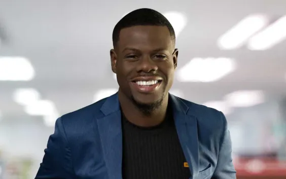 Samuel Eleotério: O fenômeno controverso da música gospel